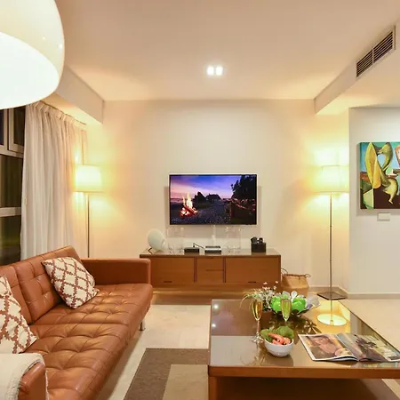 2 By Villagrancanaria Vila